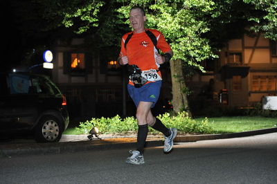 Es ist noch dunkel in der erste H�lfte